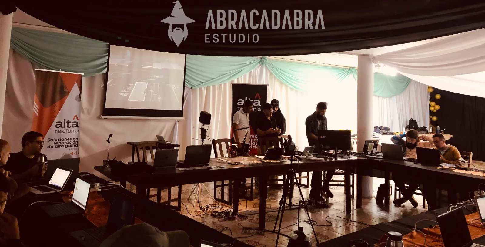Reunión para el curso de software en iPhone